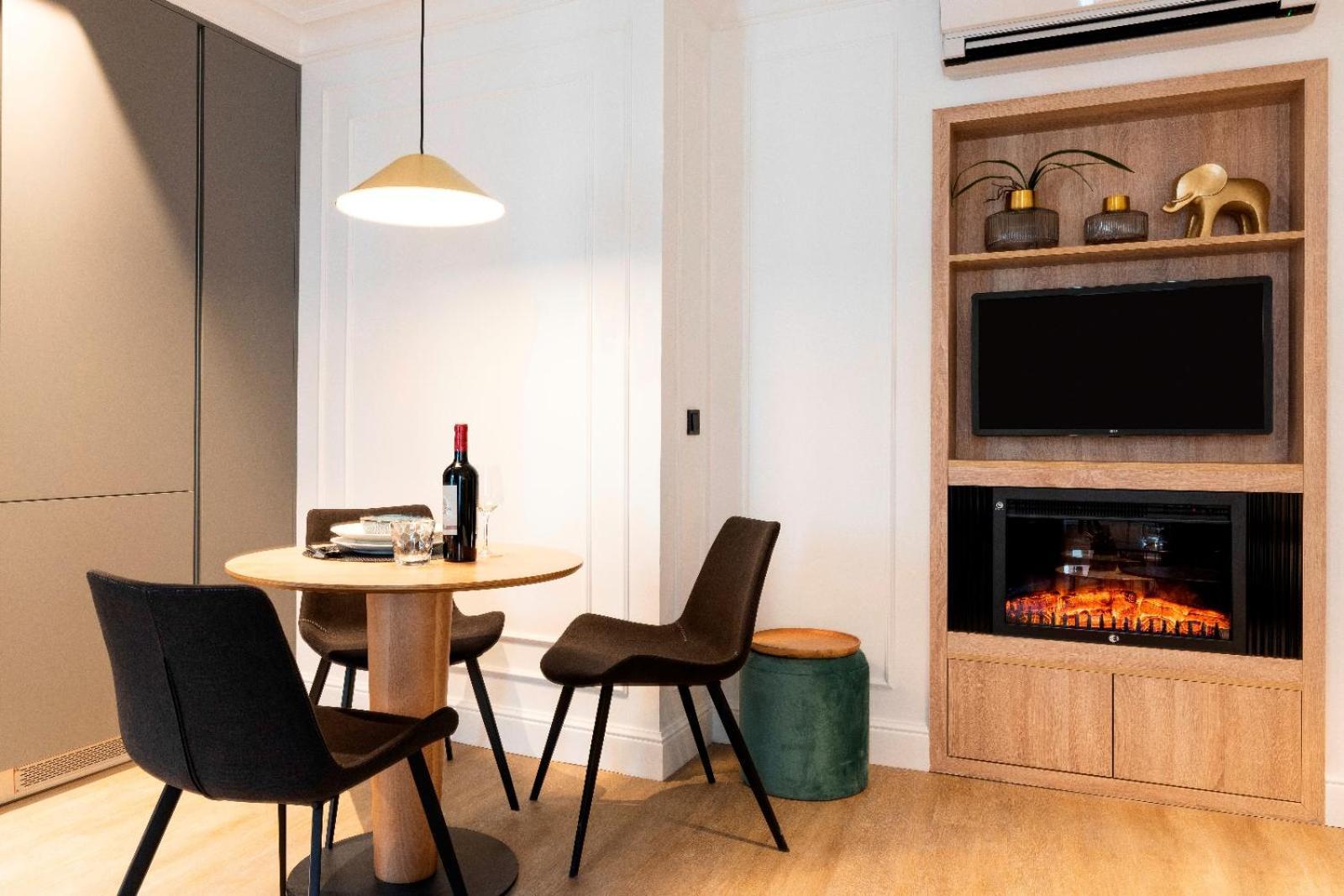Edmond Vibes Puerta Del Sol Suites Madrid Exteriér fotografie